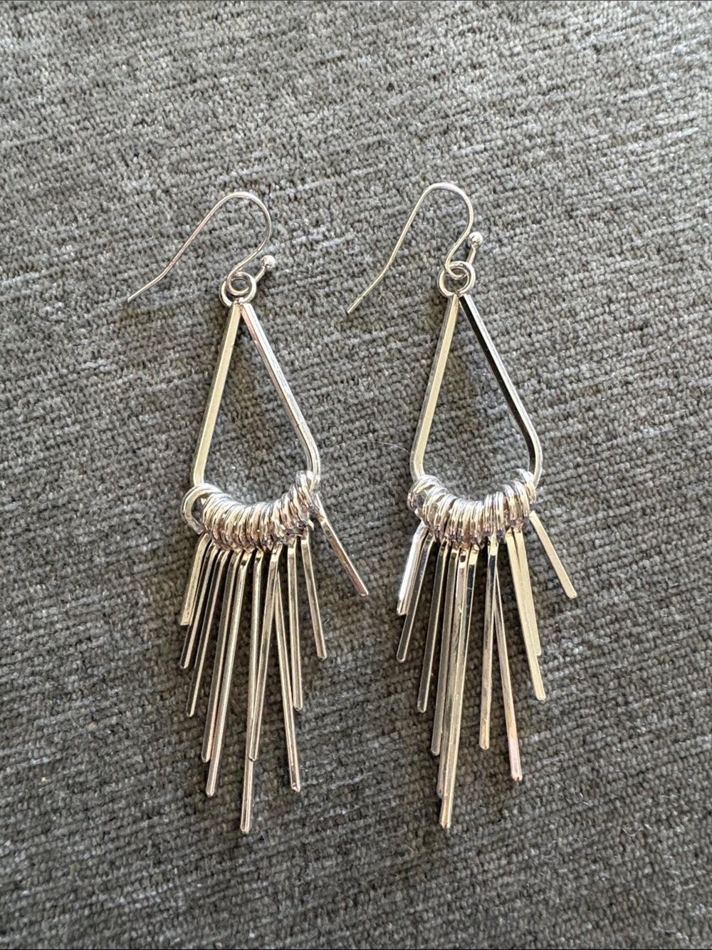 Silver Cascade Fringe Drop Earrings - Sleek Modern Style
